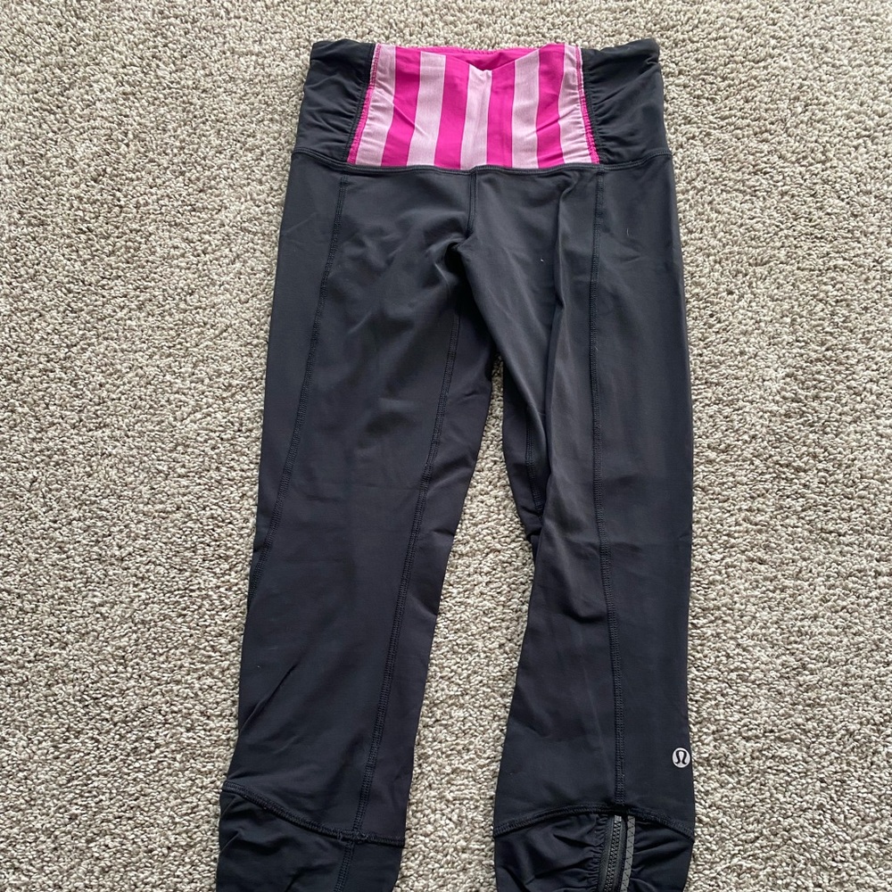 Lululemon size 4 7/8’ length